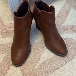 Vince Camuto brown boots